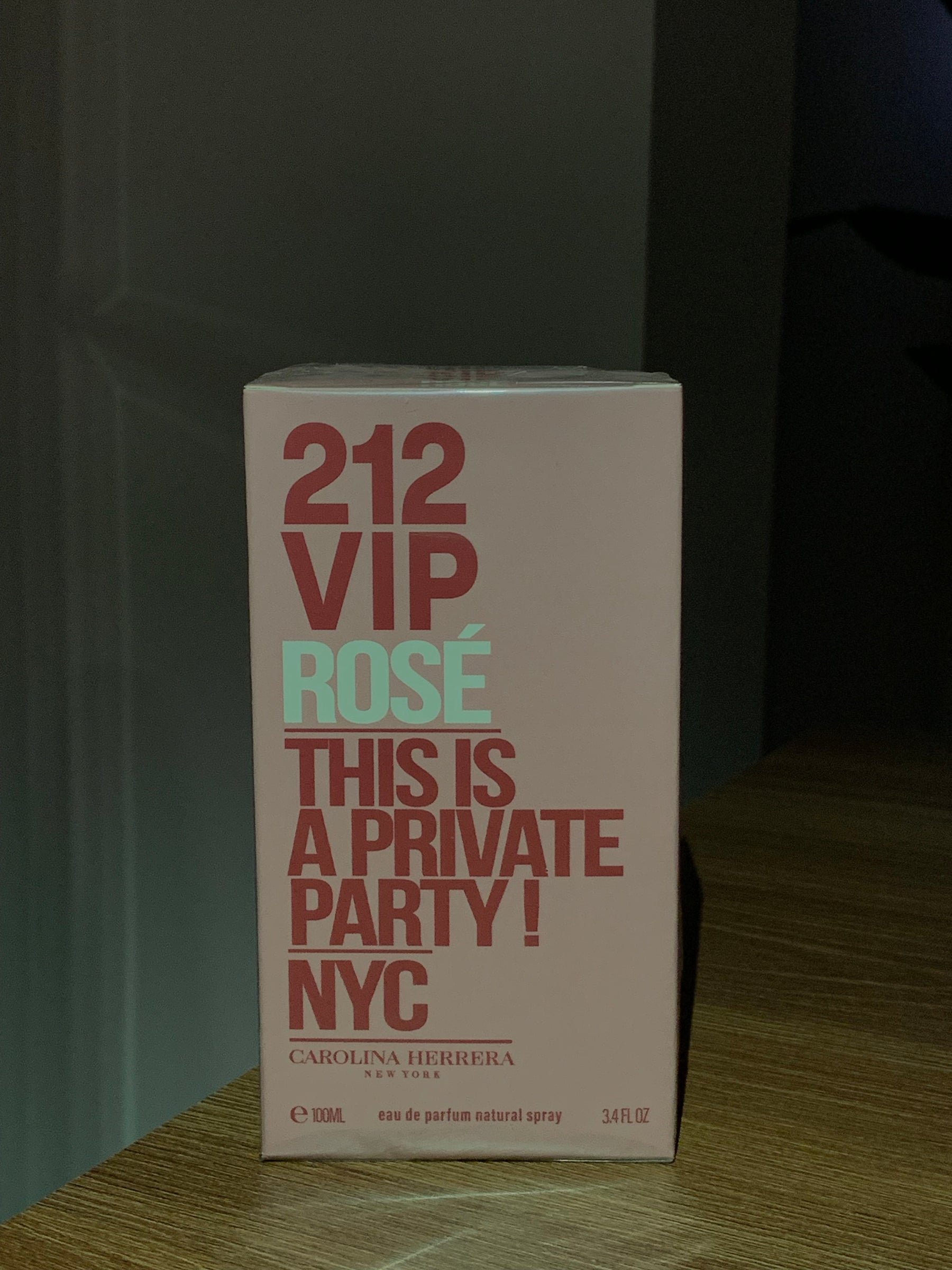 Perfume Feminino 212 Vip Rose